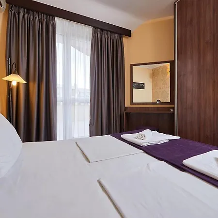 Sunny Forum Солнечный берег