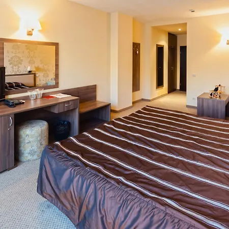 Sunny Forum Отель