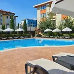 Otel Sunny Forum