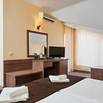 Sunny Forum Otel 4*