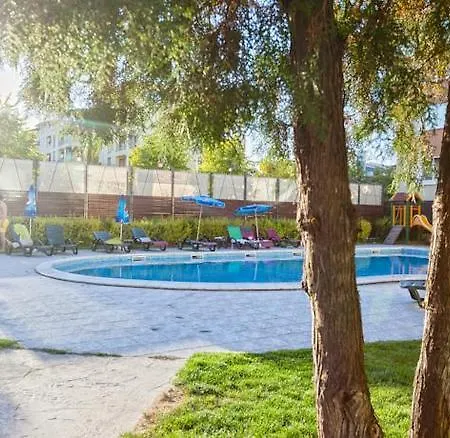 Sunny Forum Hotel 4*