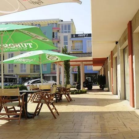 Sunny Forum Hotel 4*