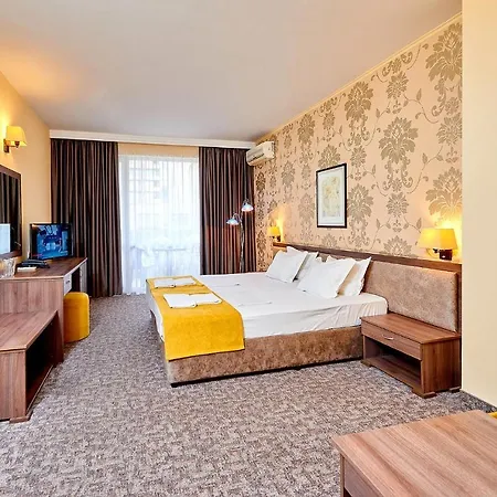 Sunny Forum Hotel