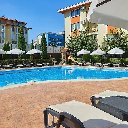 Ξενοδοχείο Sunny Forum