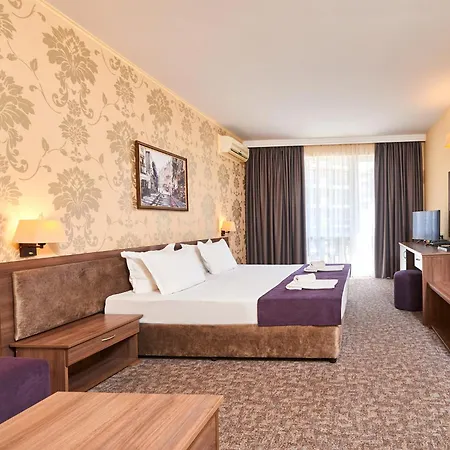 Sunny Forum 4* 阳光海滩