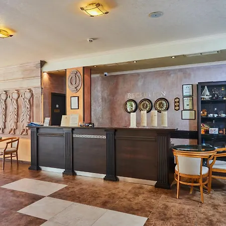 Ξενοδοχείο Sunny Forum 4*