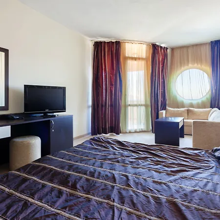 Sunny Forum Hotel