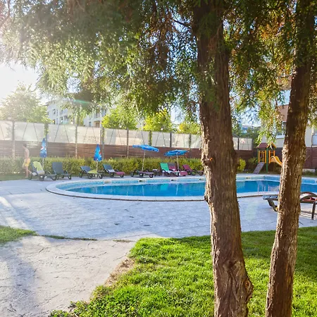 Ξενοδοχείο Sunny Forum