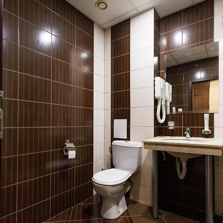Sunny Forum Hotel 4*