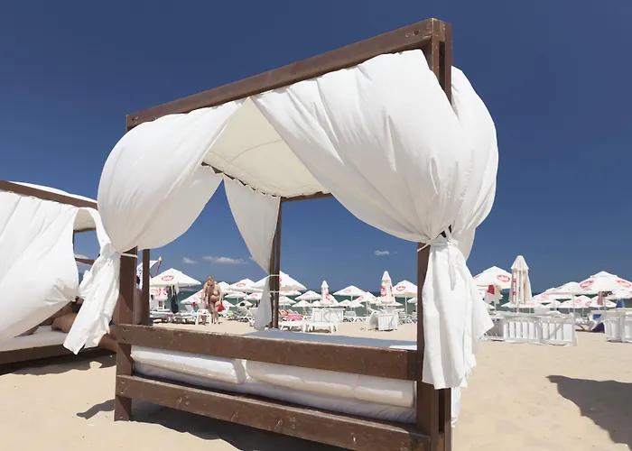 Hotell Sunny Forum 4*